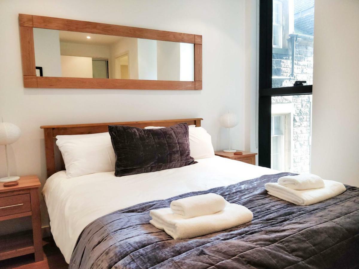 2 Bed Apartment At Quartermile Эдинбург Экстерьер фото