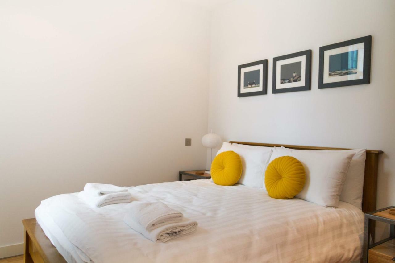 2 Bed Apartment At Quartermile Эдинбург Экстерьер фото
